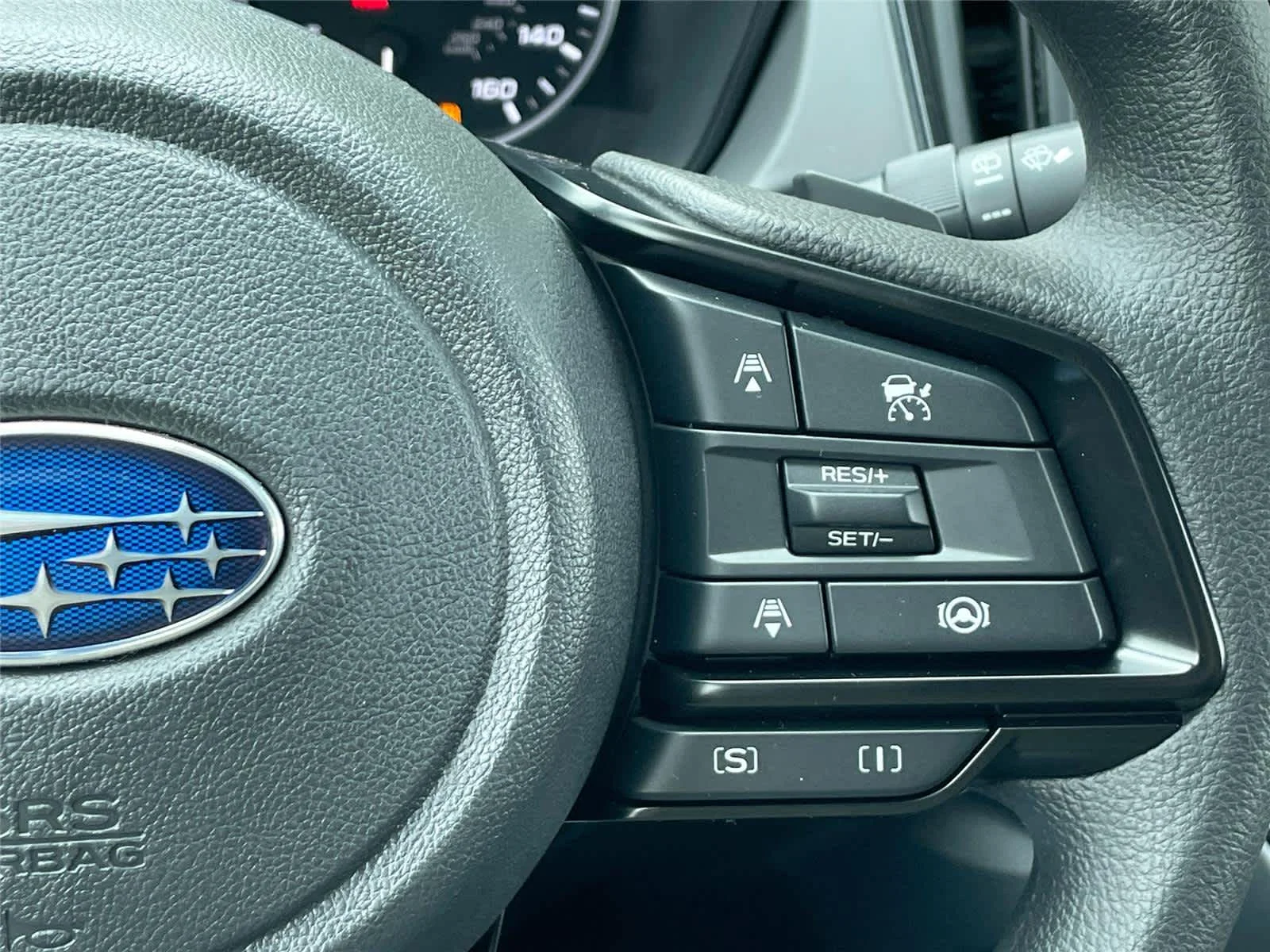 New 2027 CRYSTAL WHITE PEARL Subaru Premium image 29