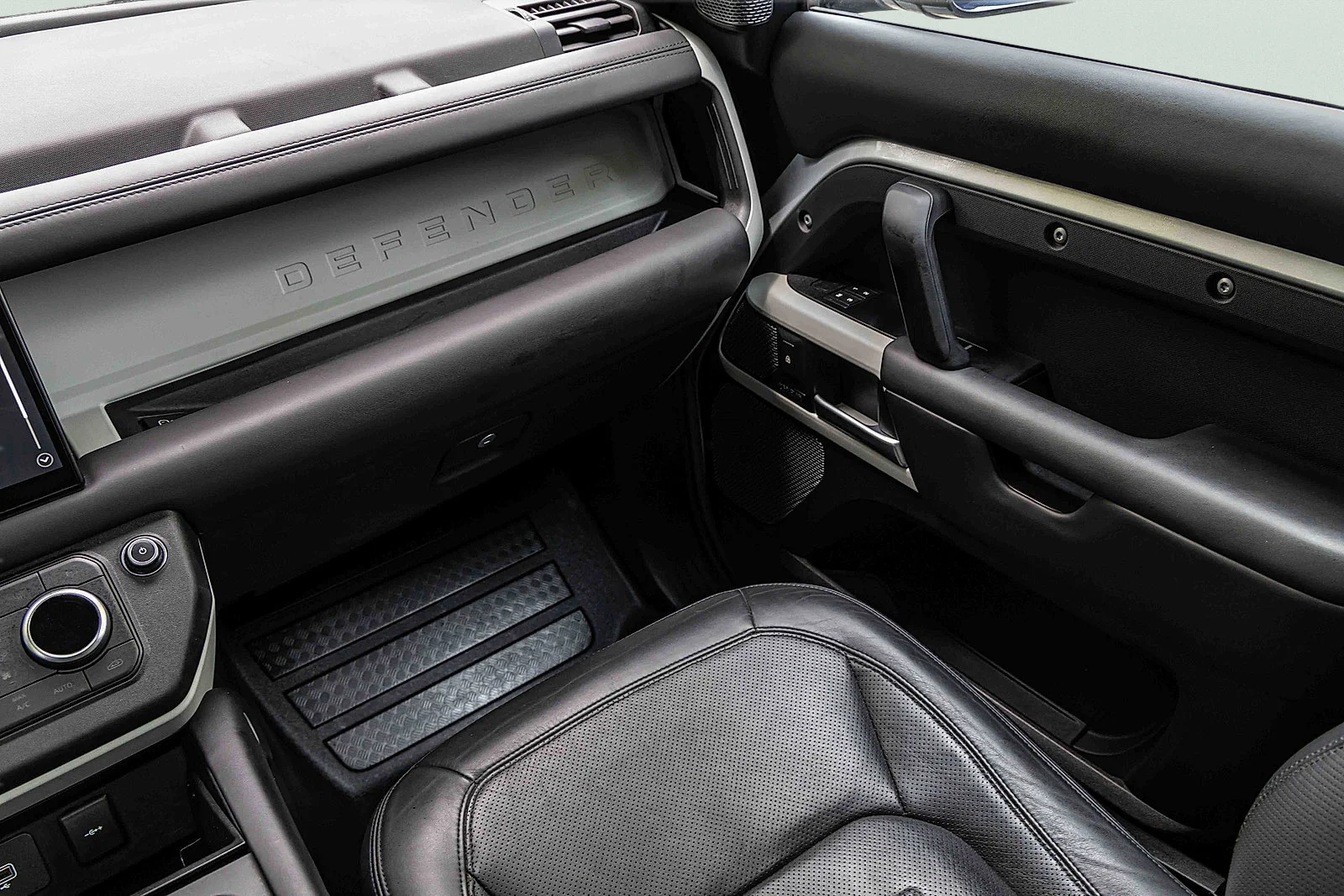 2022 Land Rover Defender XS Edition - Photo 19
