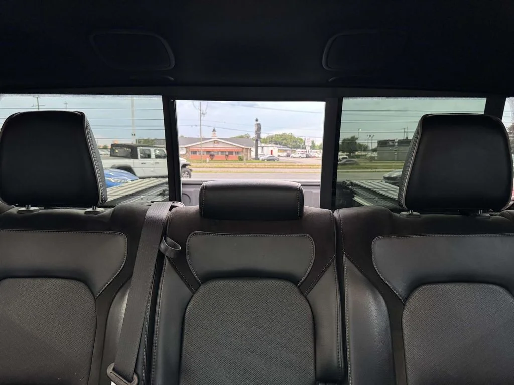 Used 2019 Black Ram Laramie image 21