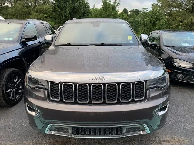 Used 2019 Gray Jeep Limited image 10