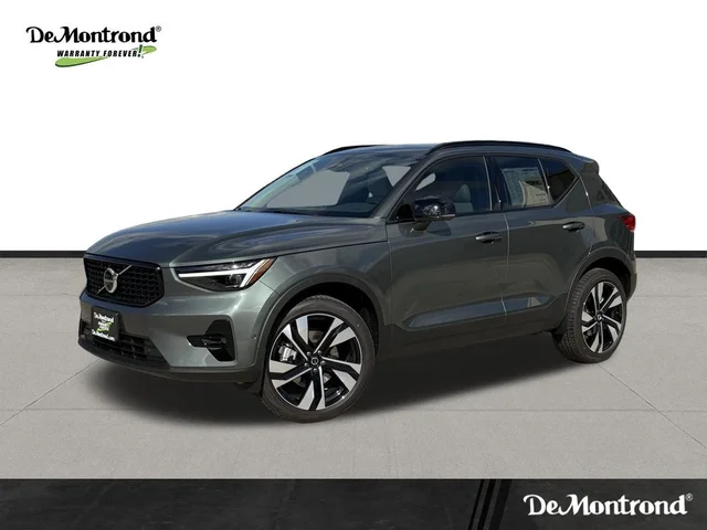 New 2026 Volvo XC40 B5 AWD Ultra