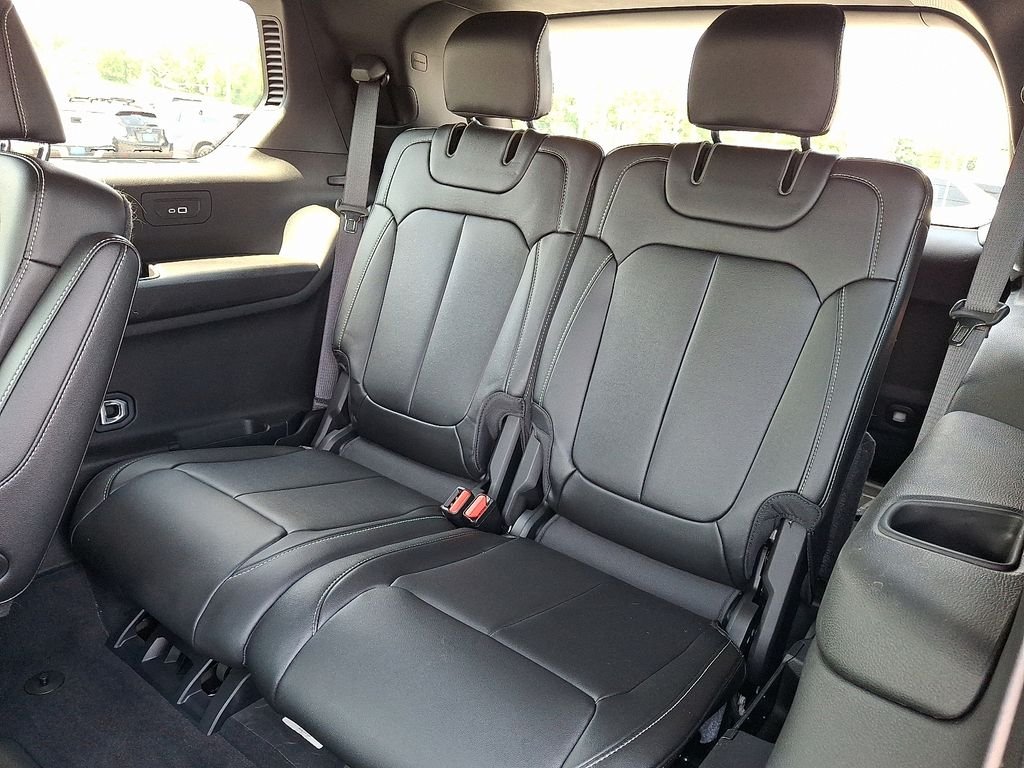 Used 2024 Red Jeep Limited image 12