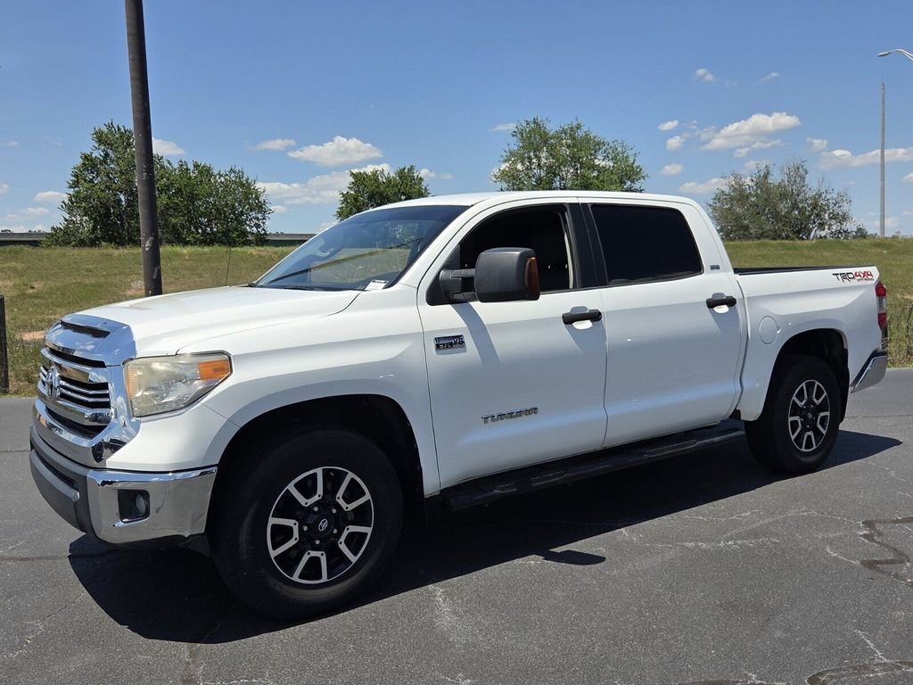 2017 Toyota Tundra SR5 - Photo 3