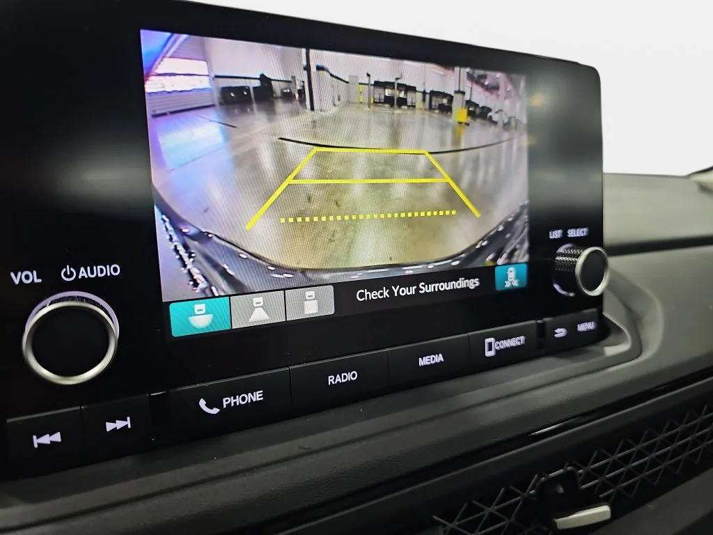 Used 2024  Honda EX image 25