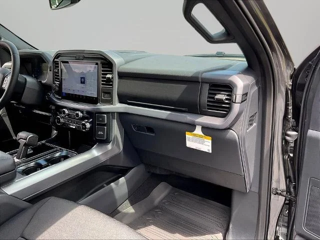 New 2026 Carbonized Gray Metallic Ford XLT image 67