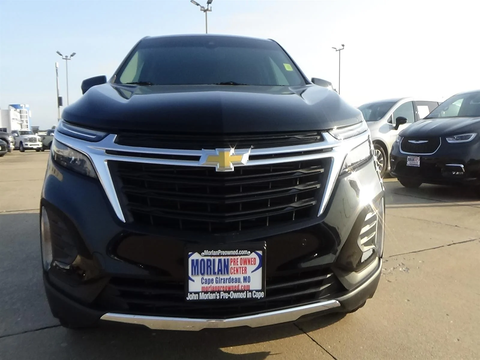 Certified Used 2022 Mosaic Black Metallic (gb8) Chevrolet LT image 3