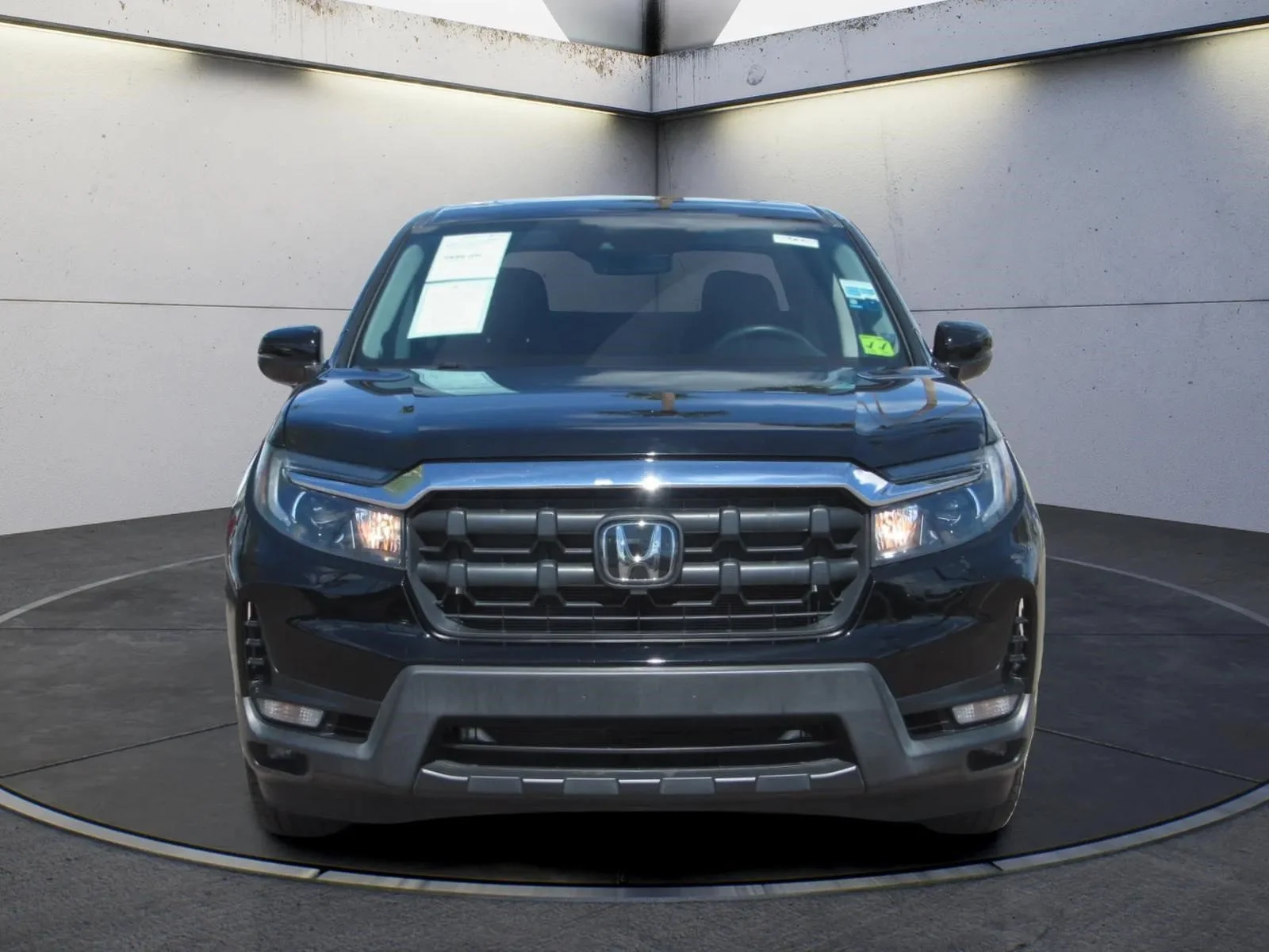 Certified Used 2024 Crystal Black Pearl Honda AWD RTL image 32