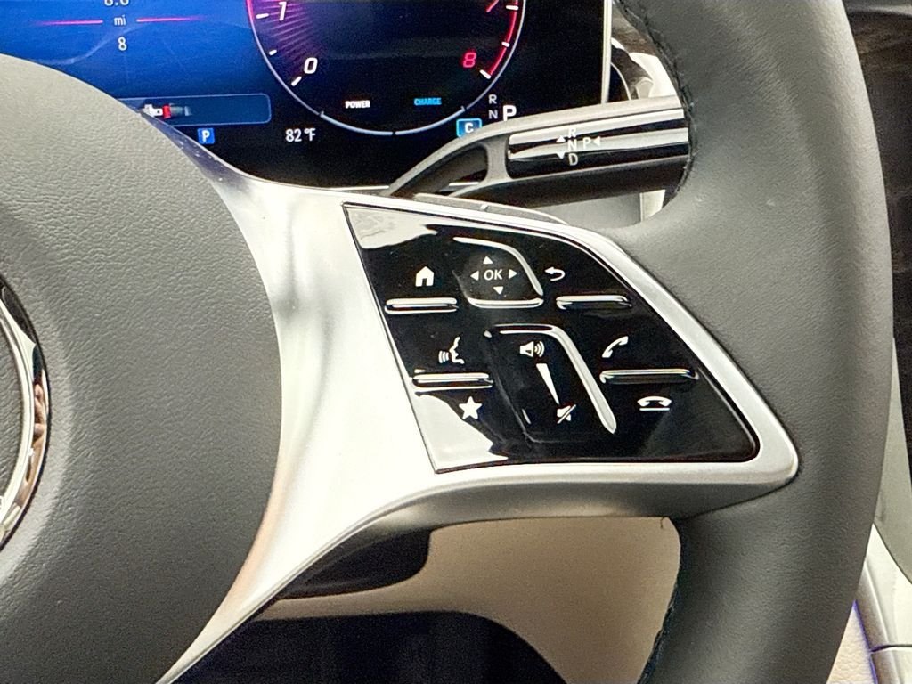 New 2026 Black Mercedes-Benz GLC 300 image 13