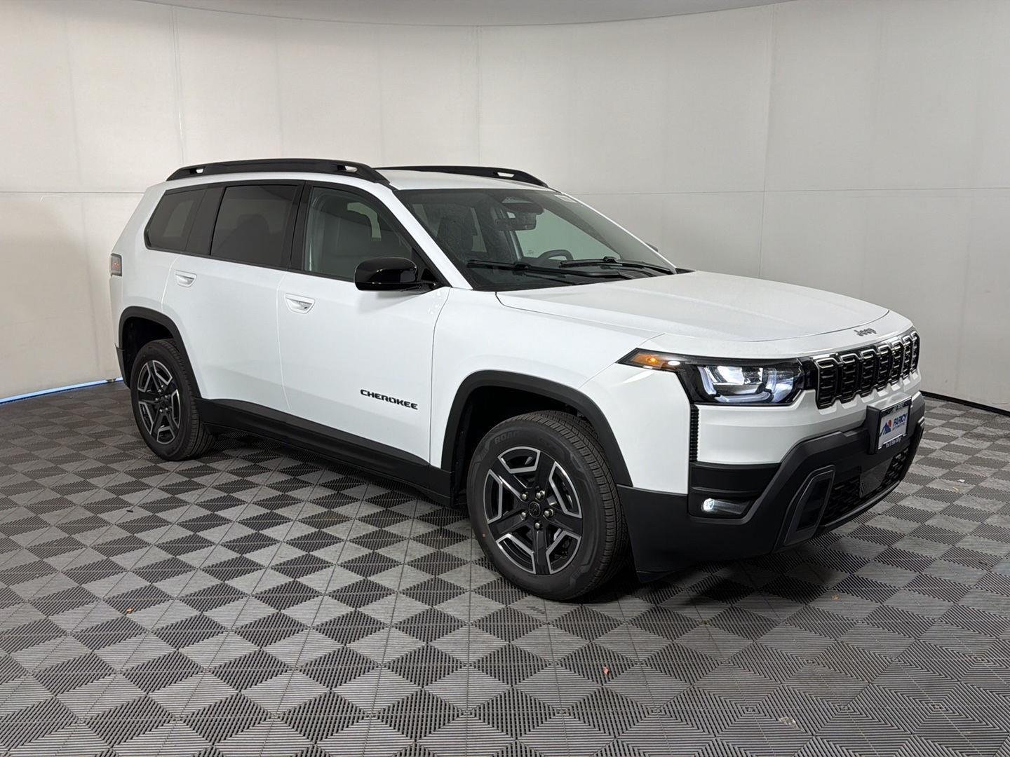 New 2026 Bright White Clear-Coat Exterior Paint Jeep Laredo image 2