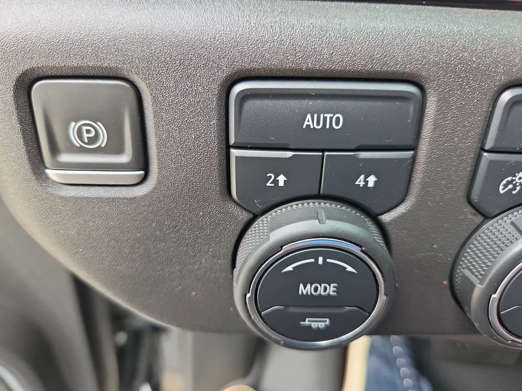 2022 Chevrolet Silverado 1500 RST - Photo 22