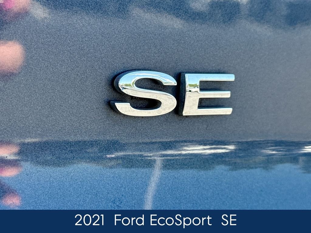 Used 2021 Blue Ford SE image 11