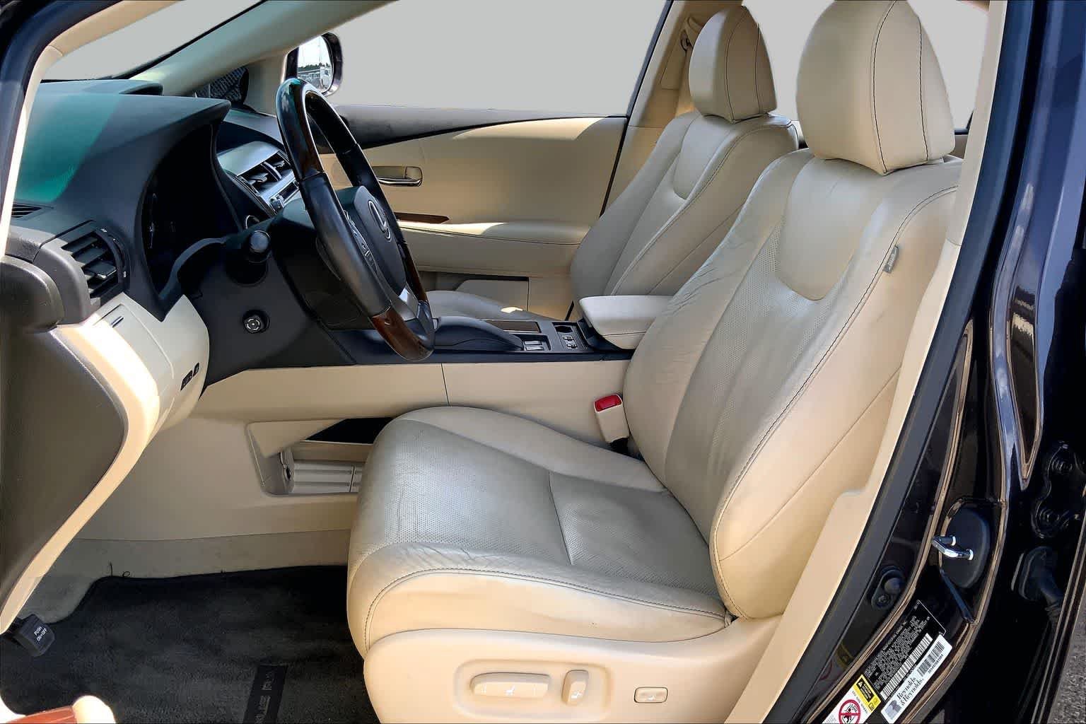 Used 2013 Fire Agate Lexus  image 8