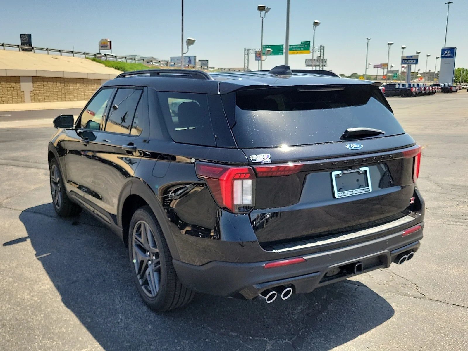 New 2026 Agate Black Metallic Ford ST image 3