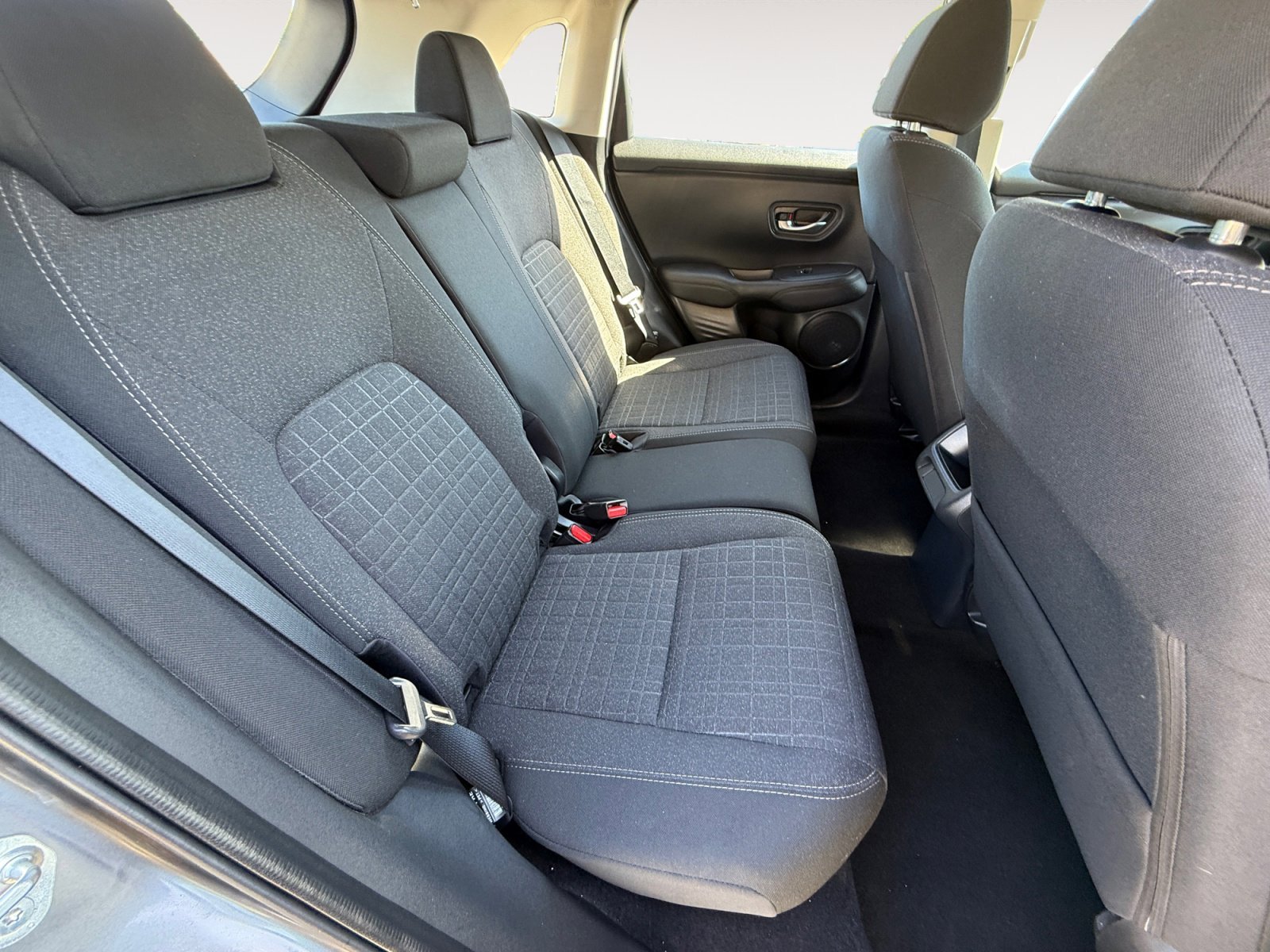 Used 2025 Modern Steel Metallic Honda LX image 18