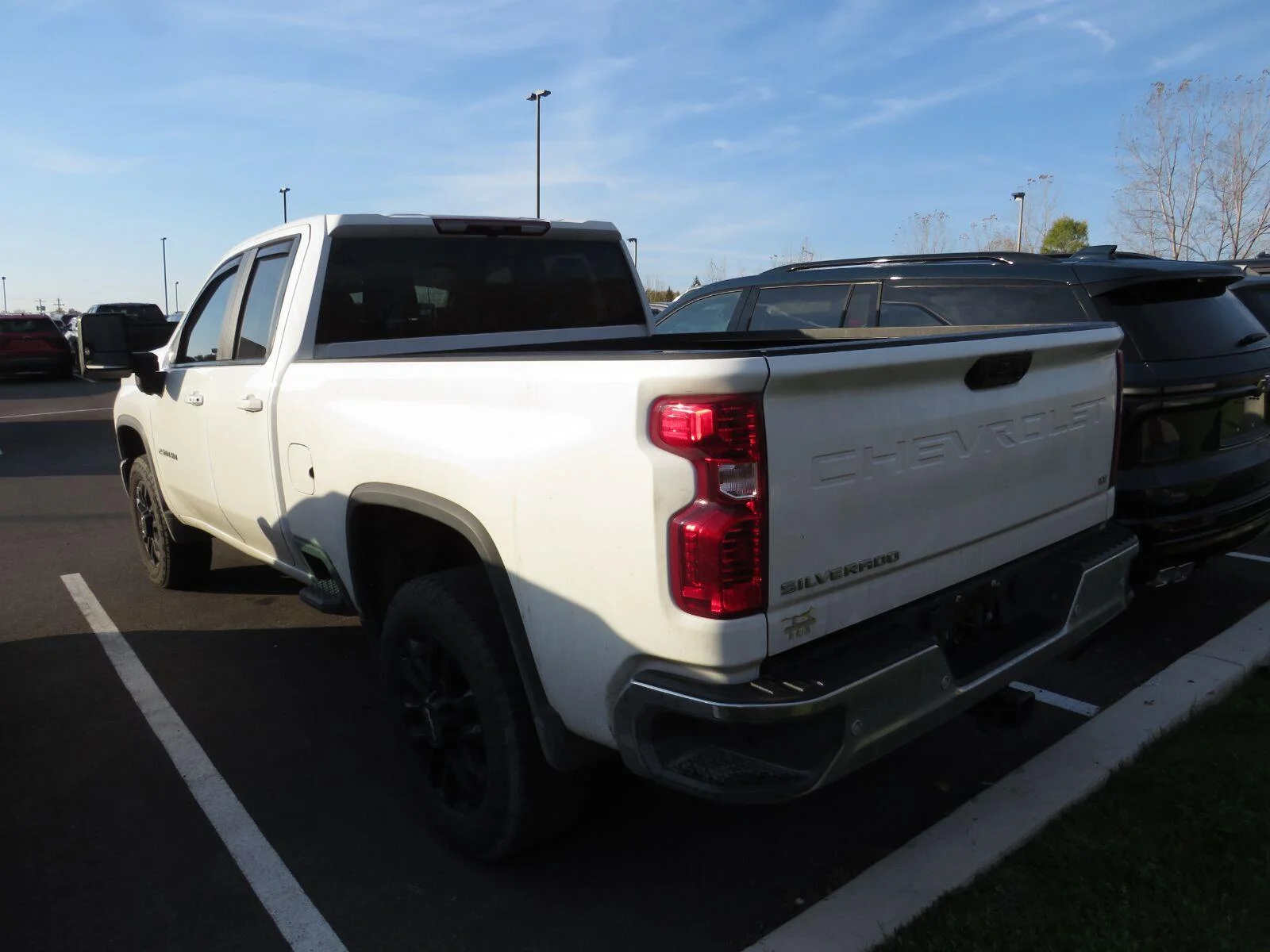 Used 2025  CHEVROLET TRUCK  image 7