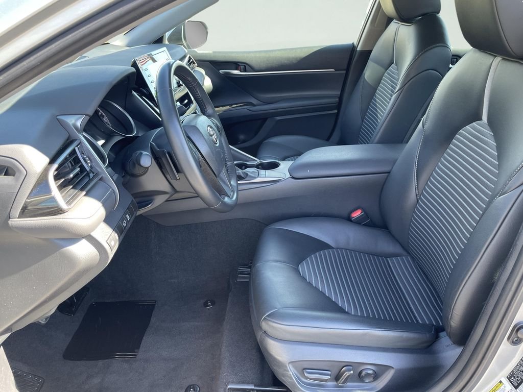 2024 Toyota Camry SE - Photo 10