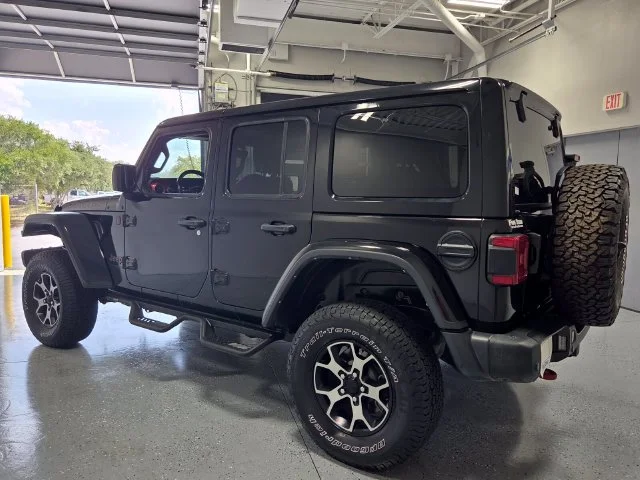 Used 2021 Black Jeep Unlimited Rubicon image 9