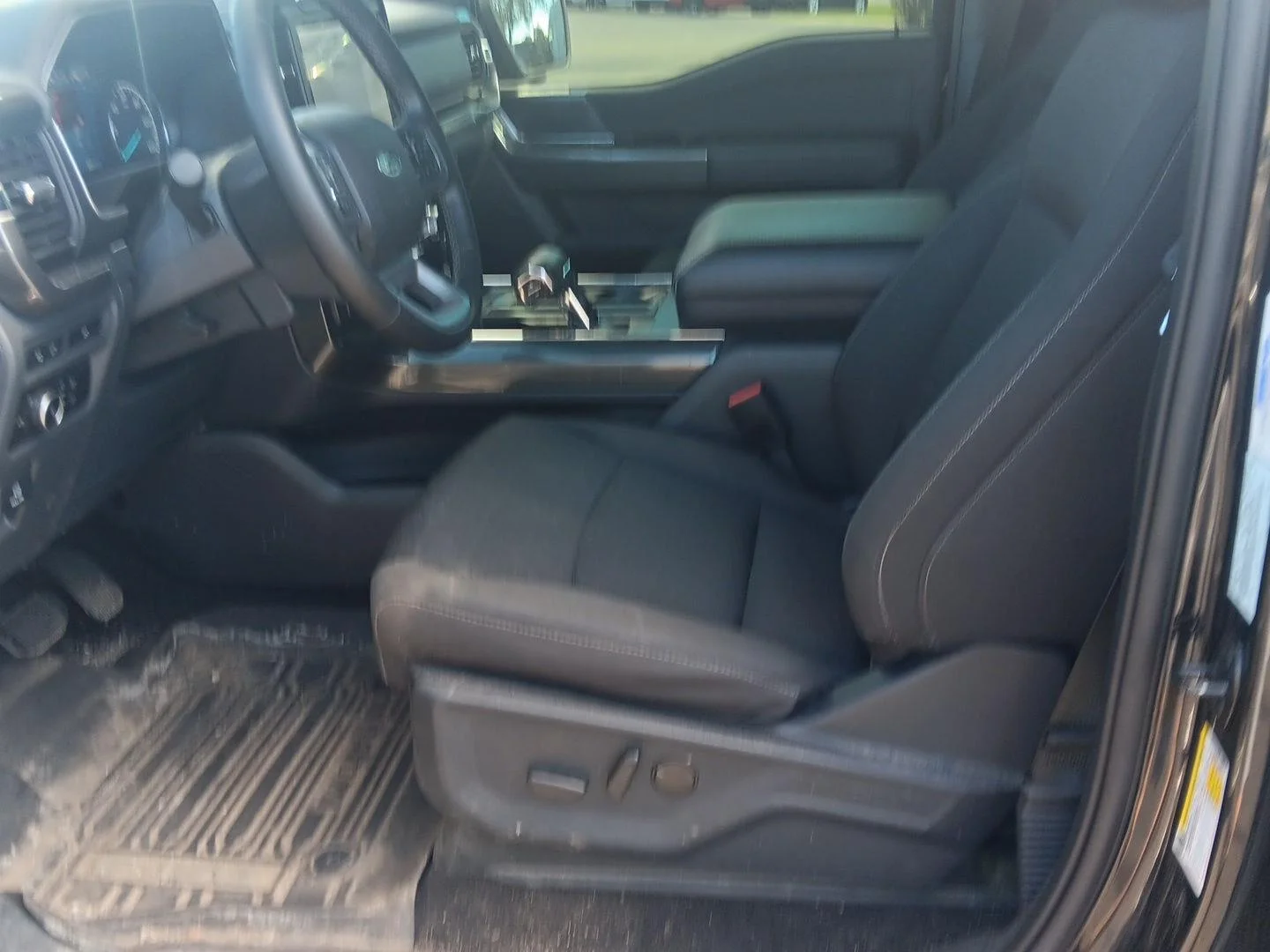 Used 2023 Agate Black Ford XLT image 13