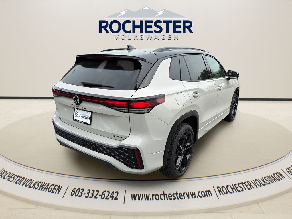 2026 Volkswagen Tiguan SE R-LINE BLACK - Photo 6