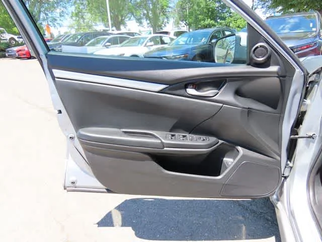 Used 2019 Lunar Silver Metallic Honda Sport image 15