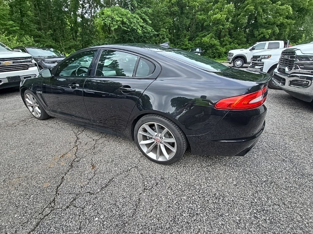 Used 2015  Jaguar 3.0 Sport image 6