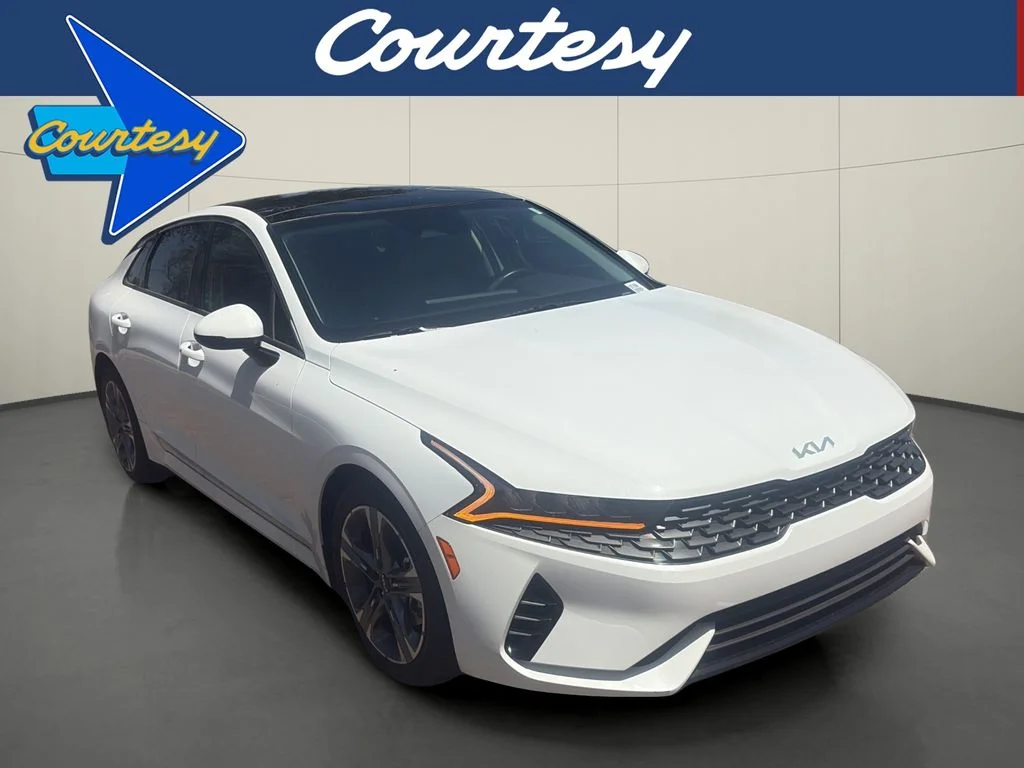 Used 2024 White Kia EX image 1