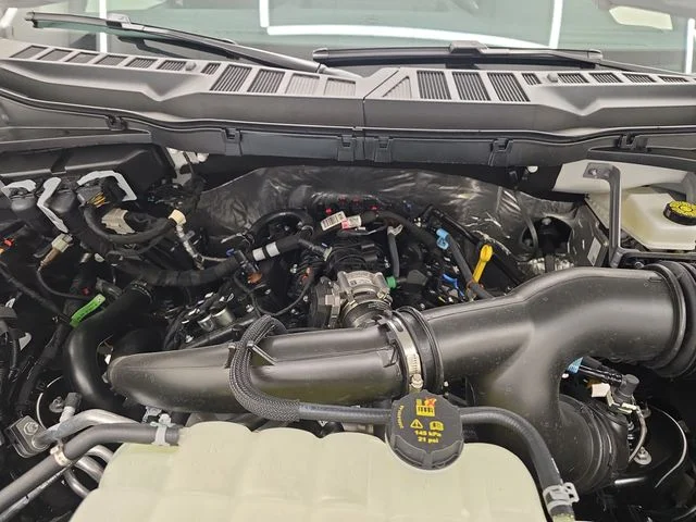 New 2026 Oxford White Ford STX® image 40