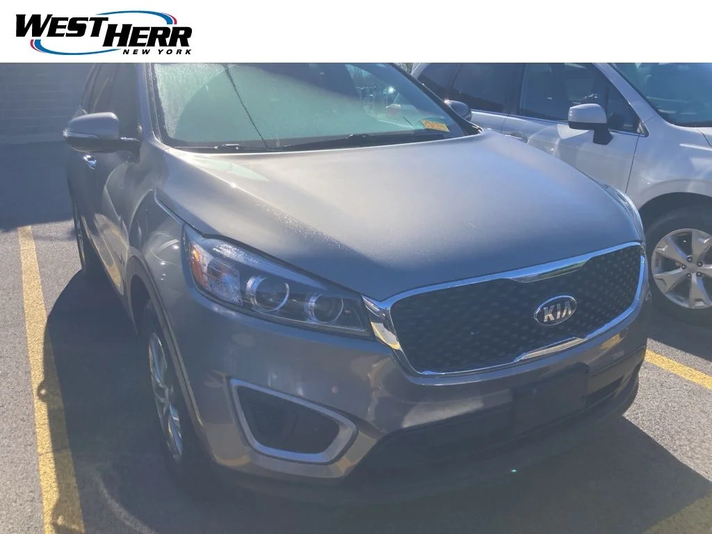 2018 Kia Sorento LX
