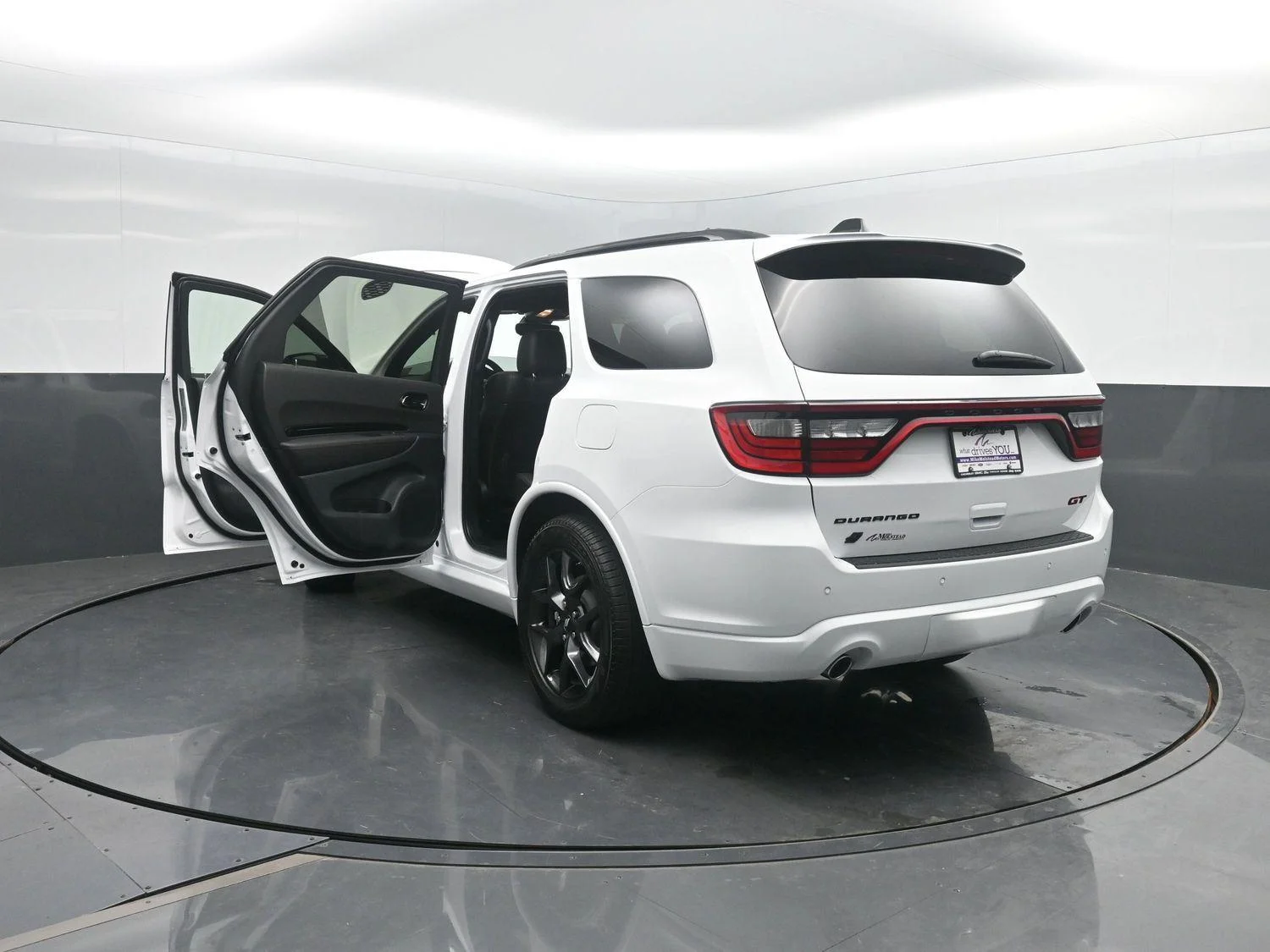 New 2026 White Knuckle Clear-Coat Exterior Paint Dodge GT Plus HEMI V8 image 49
