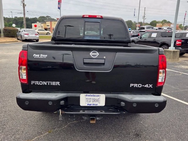 Used 2019 Black Nissan PRO-4X image 6