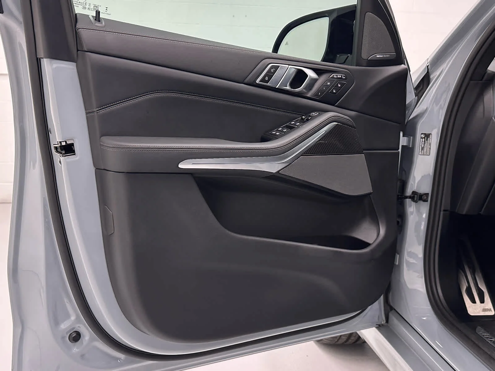 2026 BMW X7 M60i - Photo 25