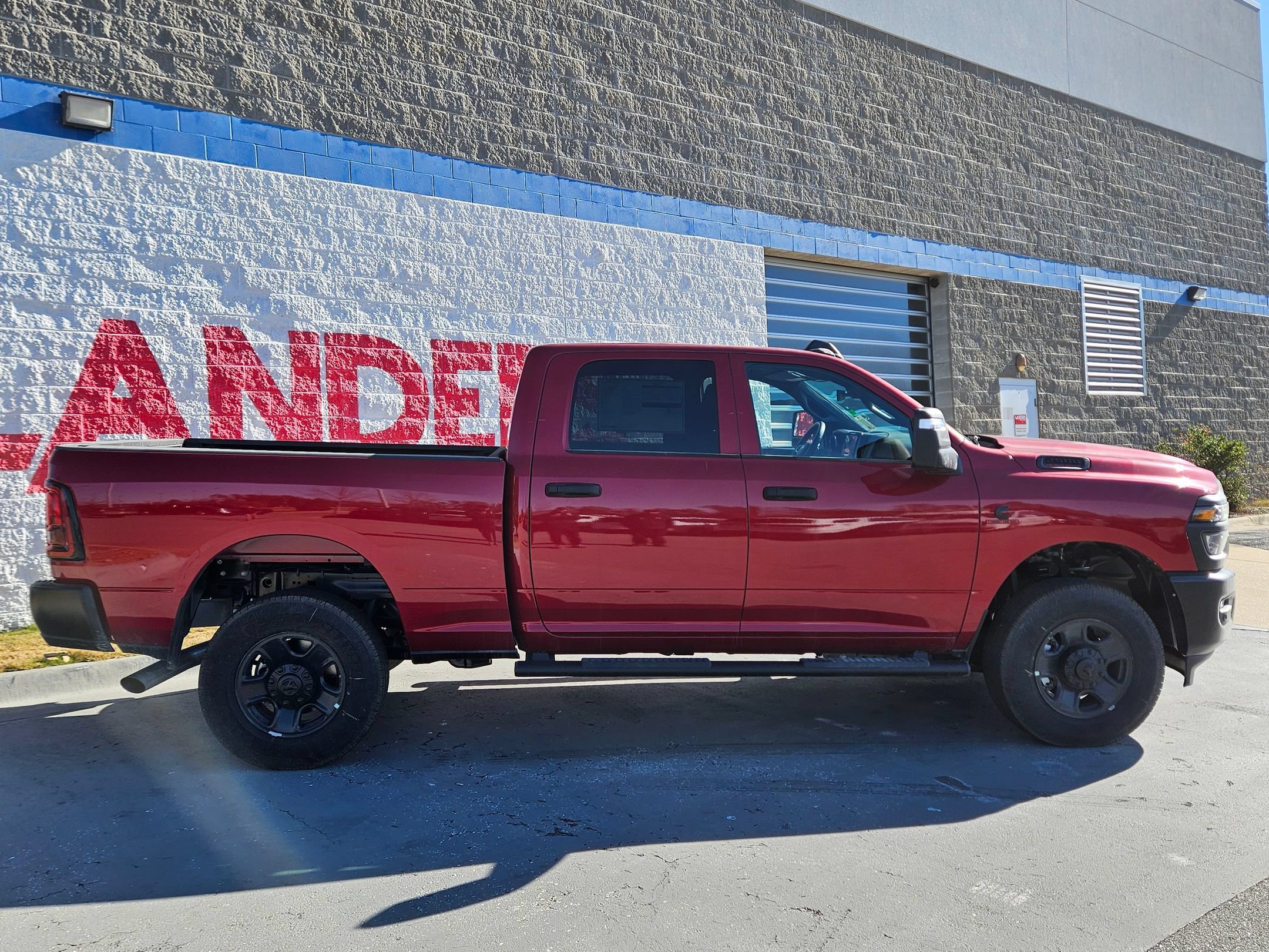 2026 RAM 2500 Tradesman - Photo 8