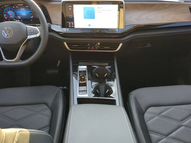 2026 Volkswagen Atlas SE w/Tech - Photo 16