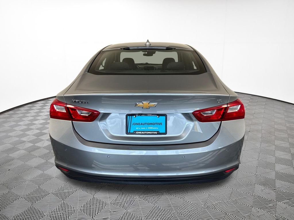 Used 2024 Gray Chevrolet LT image 10
