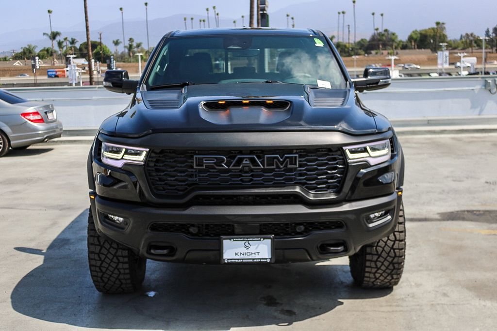 New 2026 Diamond Black Crystal Pearlcoat Ram RHO image 3