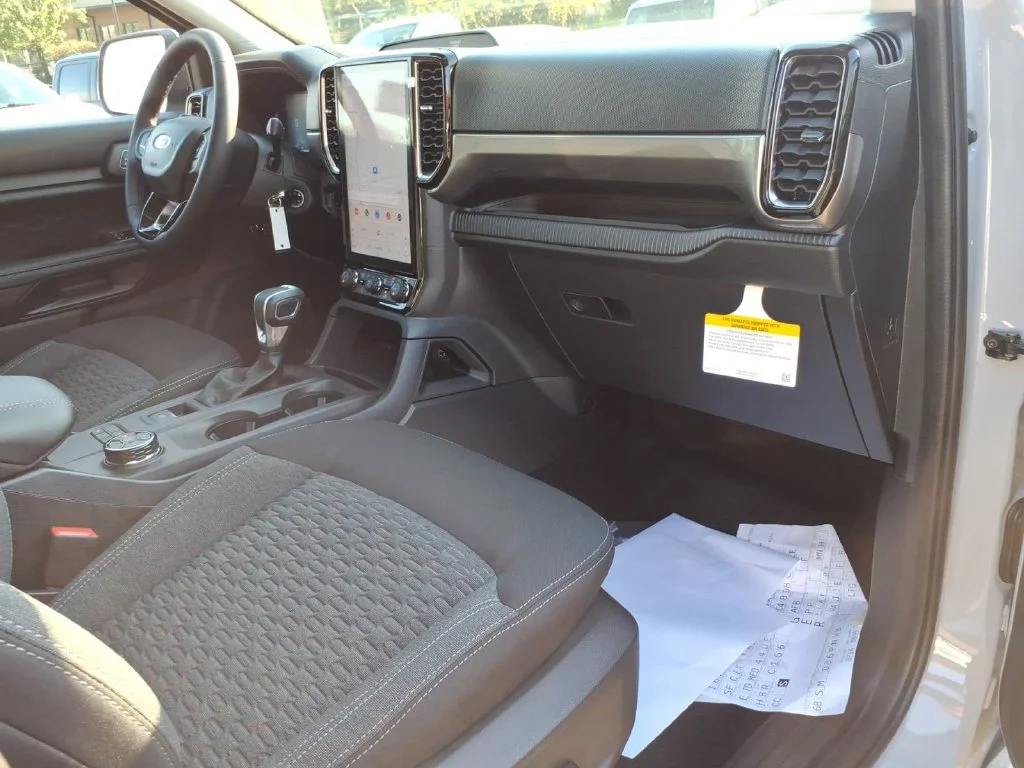 New 2026 Avalanche Ford XLT image 9
