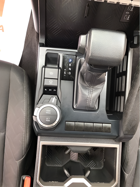 Used 2024 Silver Toyota SR5 image 18