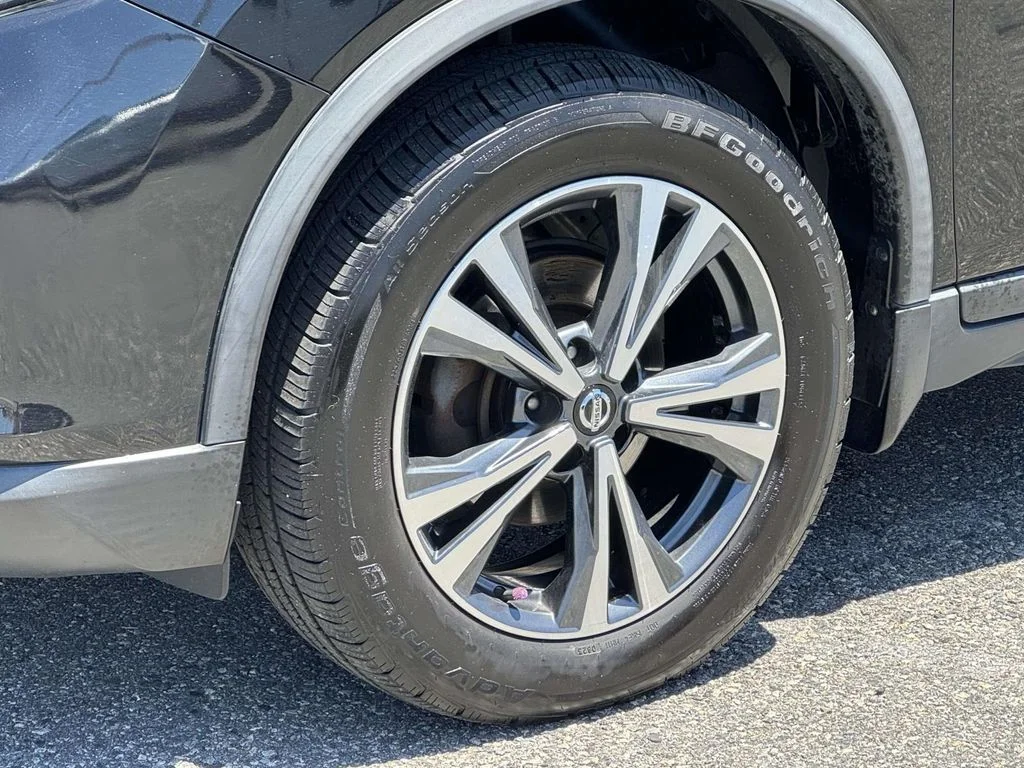 Used 2019 Black Nissan SV image 11