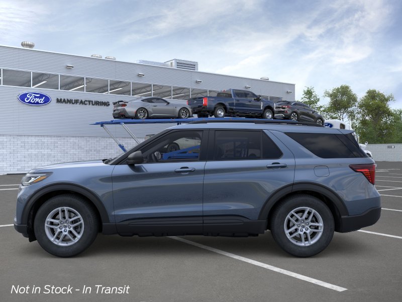 New 2026 Vapor Blue Metallic Ford Active image 3