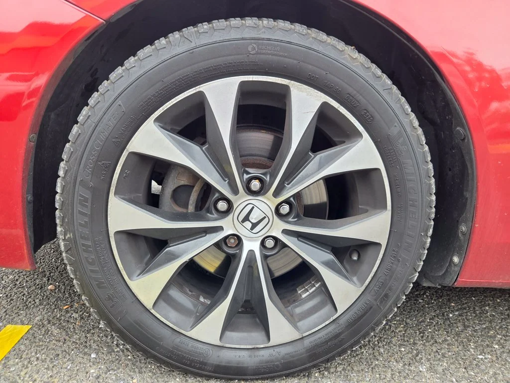 Used 2013 Orange Honda Si image 11