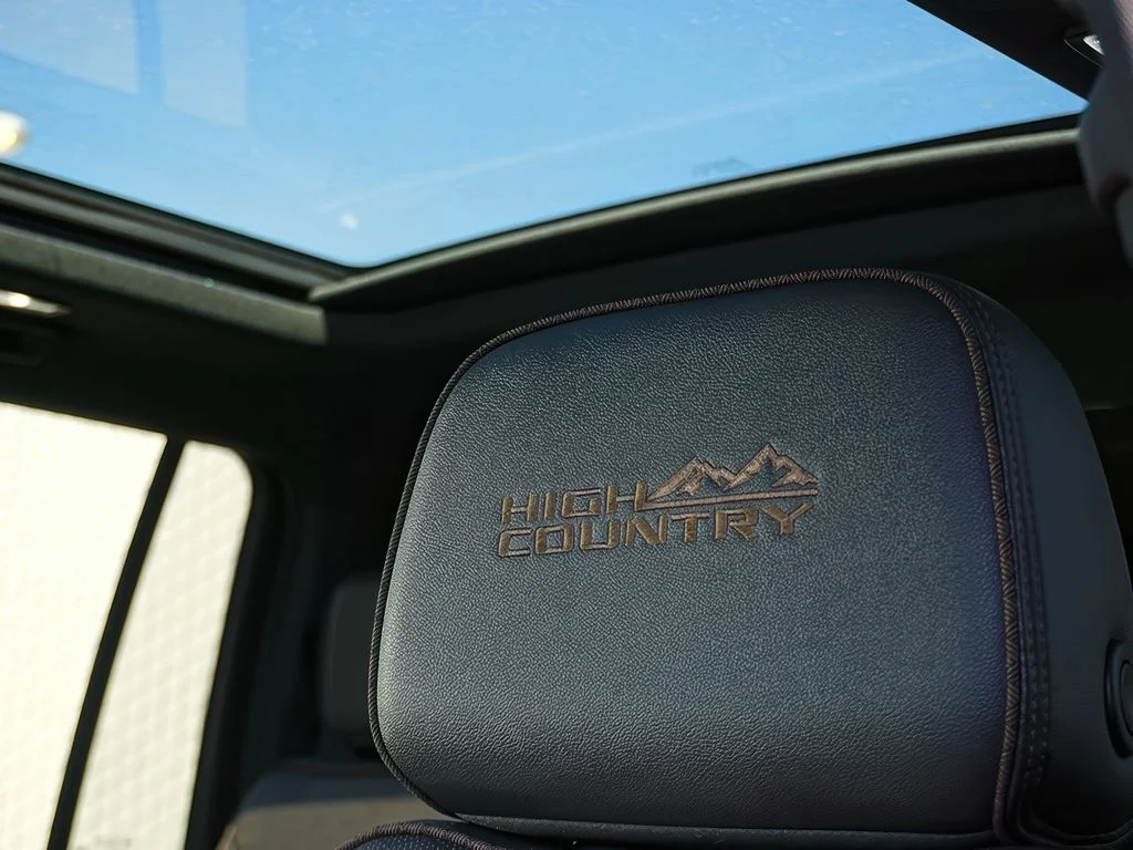 2024 Chevrolet Suburban High Country - Photo 28
