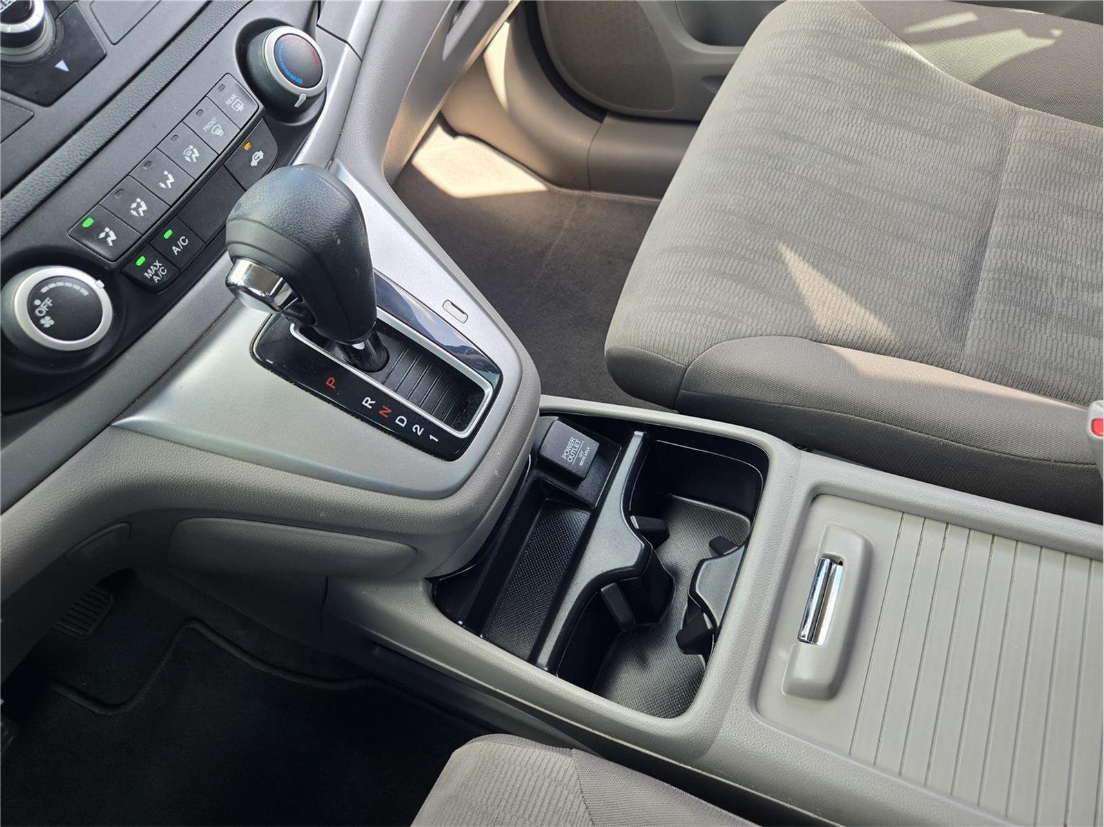 Used 2014 Polished Metal Metallic Honda LX image 17