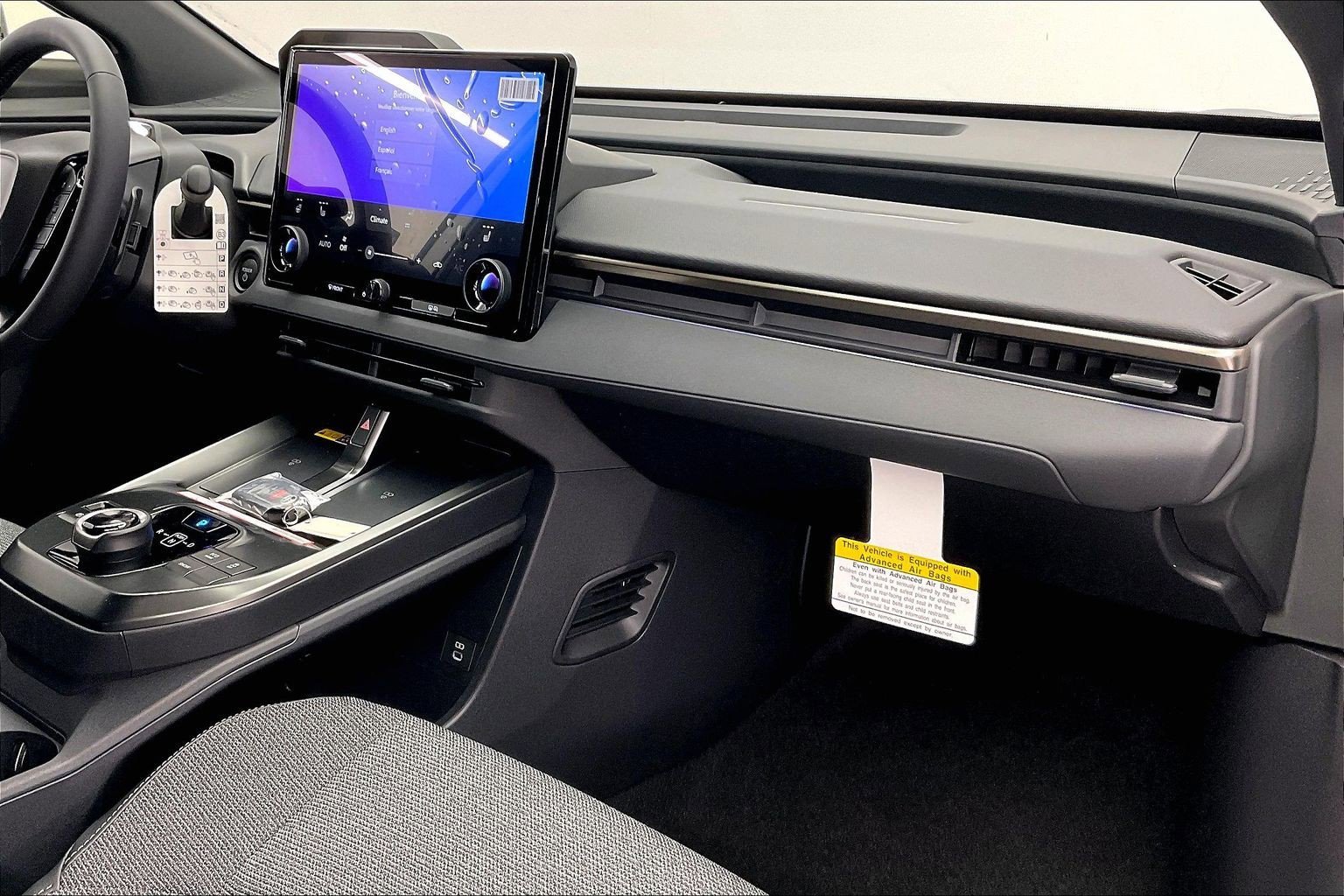 2026 Toyota bZ XLE - Photo 6