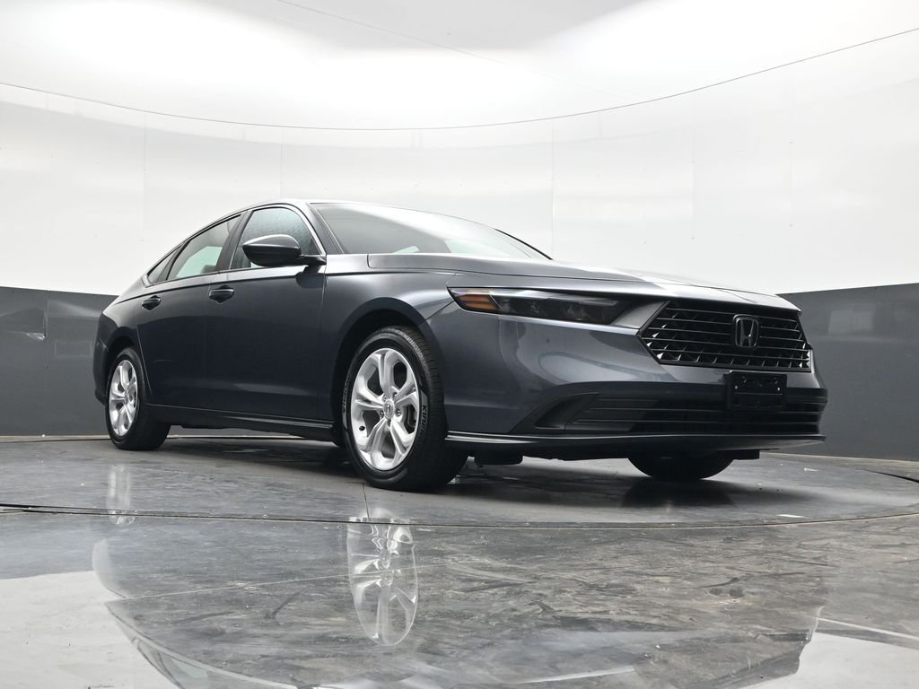 Used 2024  Honda LX image 35