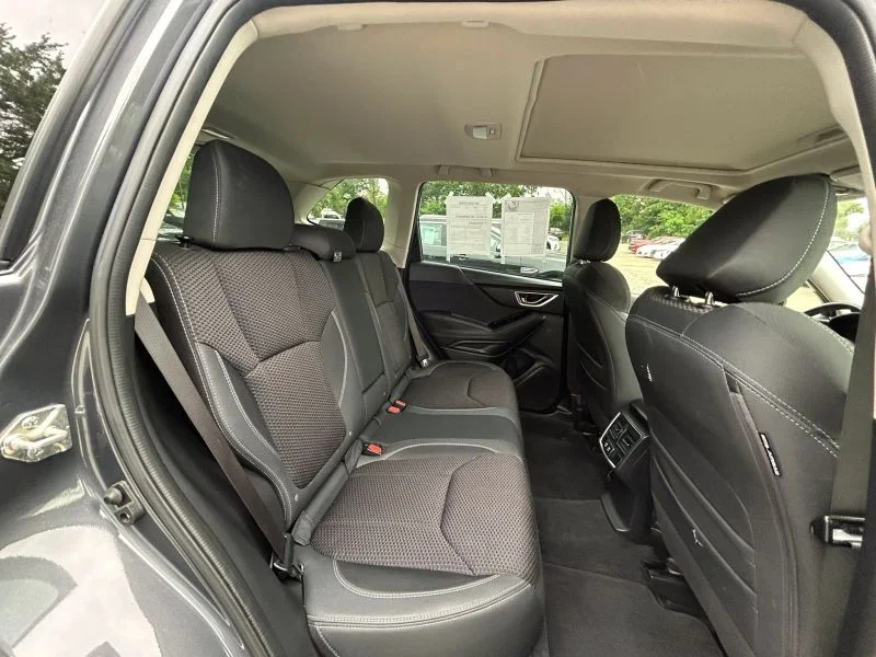 Used 2022 Gray Subaru Premium Sport Utility 4D image 28