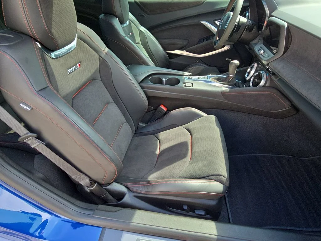 Used 2023 Blue Chevrolet ZL1 image 29