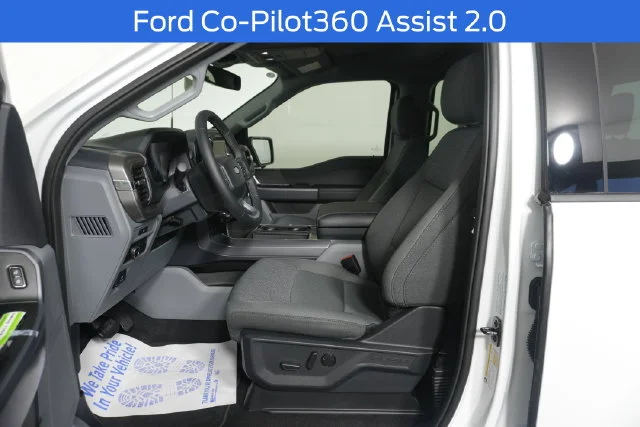 New 2026 Oxford White Ford XLT image 24
