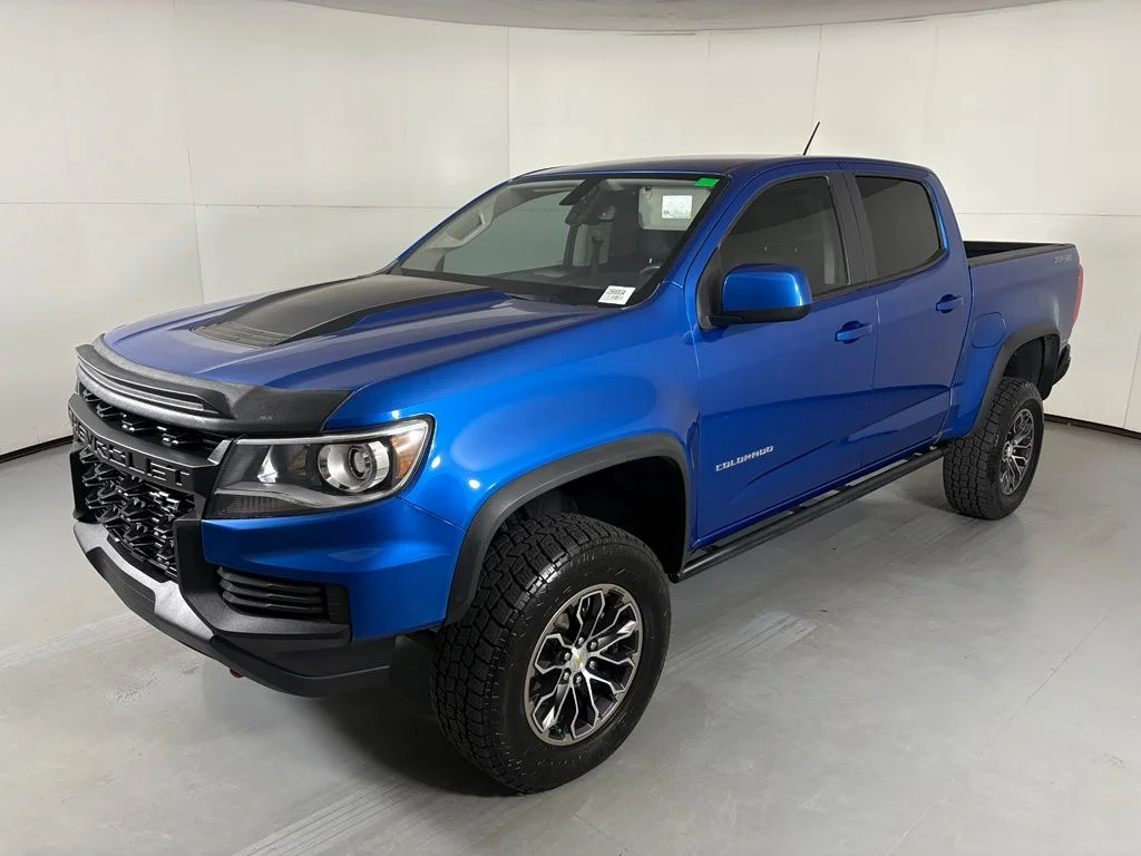 Used 2022 Blue Chevrolet ZR2 image 4
