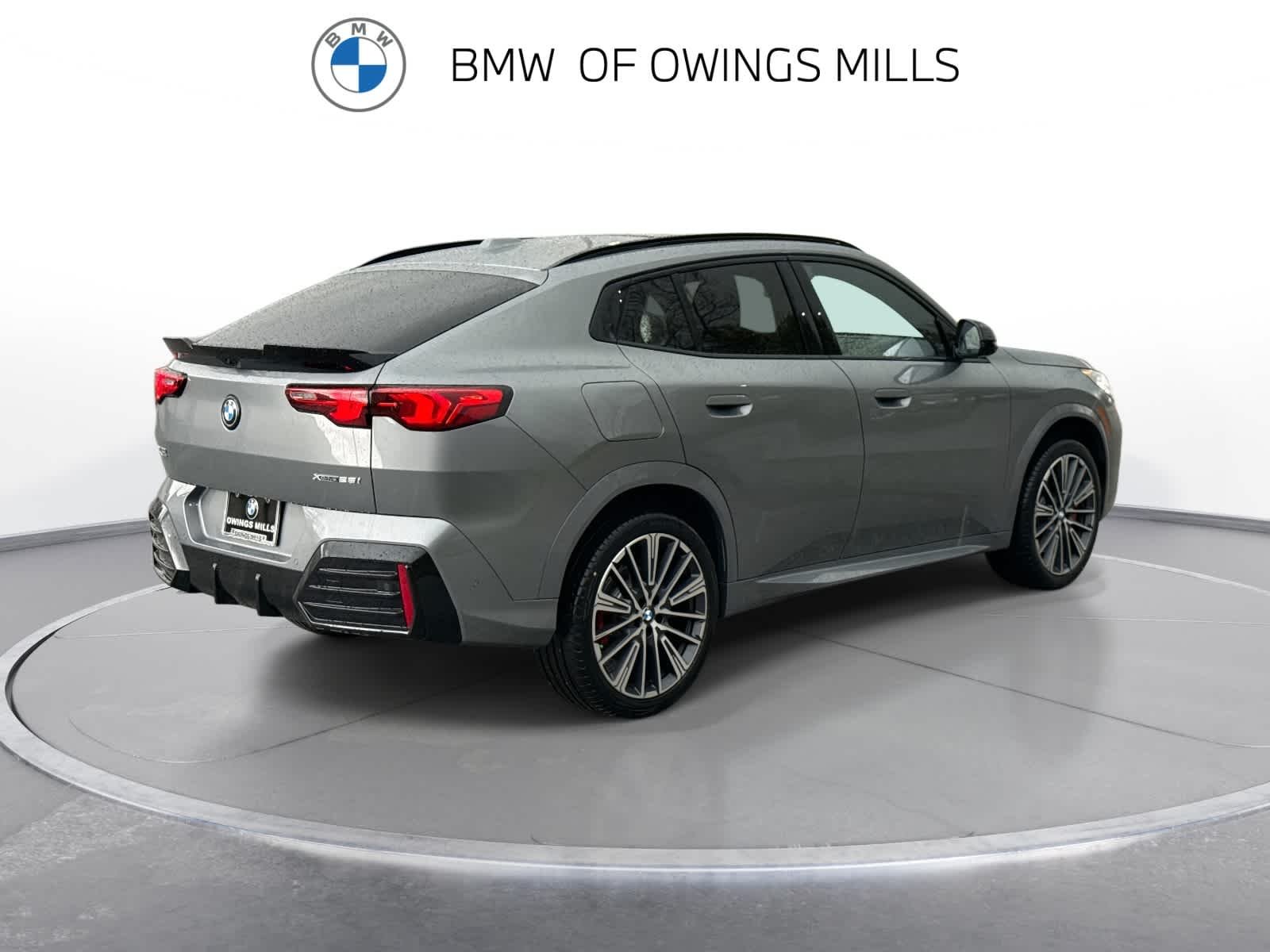 New 2026 Skyscraper Grey Metallic BMW xDrive28i image 9