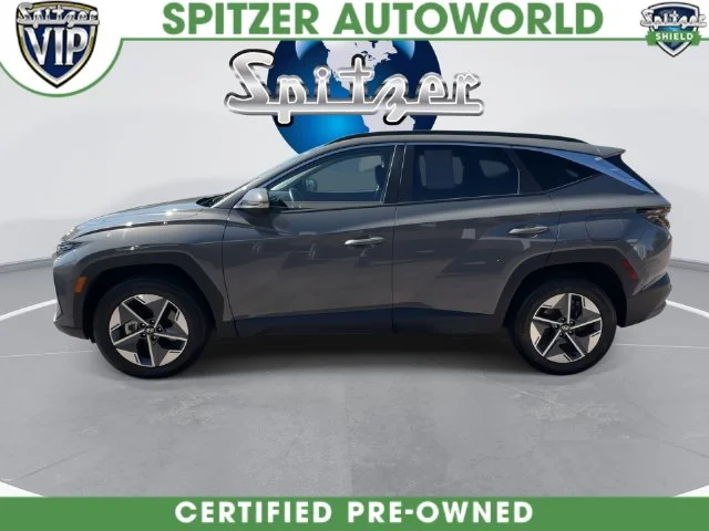Used 2025 Gray Hyundai SEL Convenience image 9
